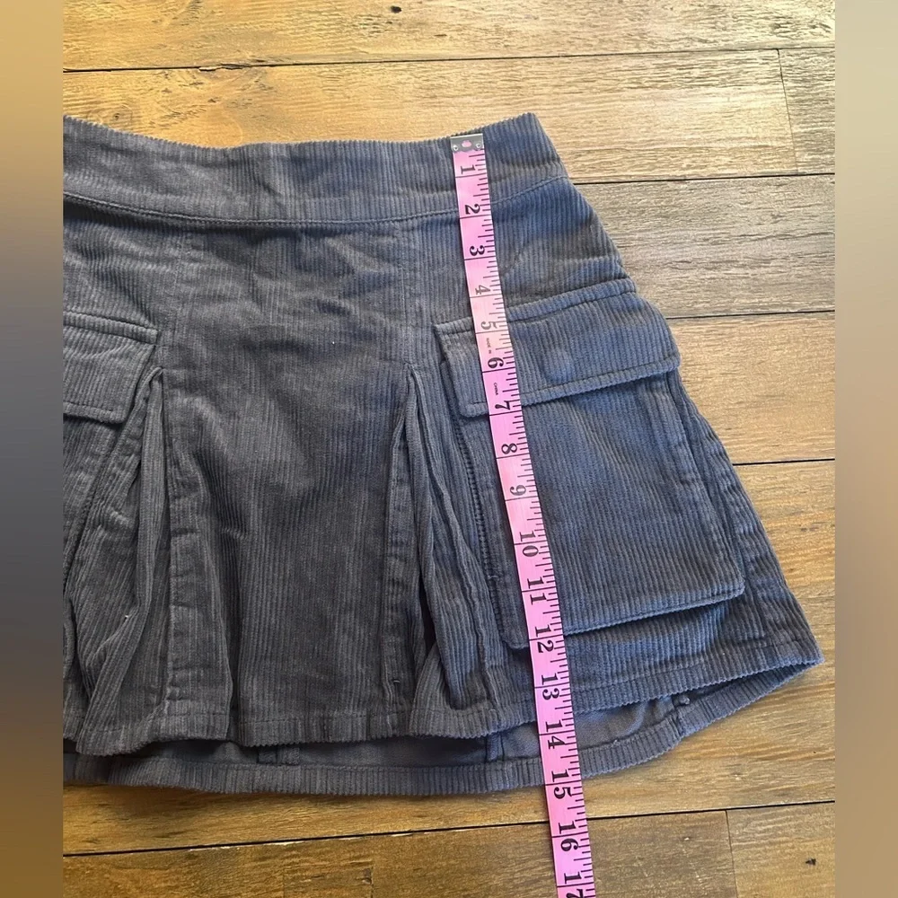 💖5 for $50💖 WILD FABLE Dark Gray Corduroy Pleated Cargo Mini Skirt Preppy - Picture 8 of 9